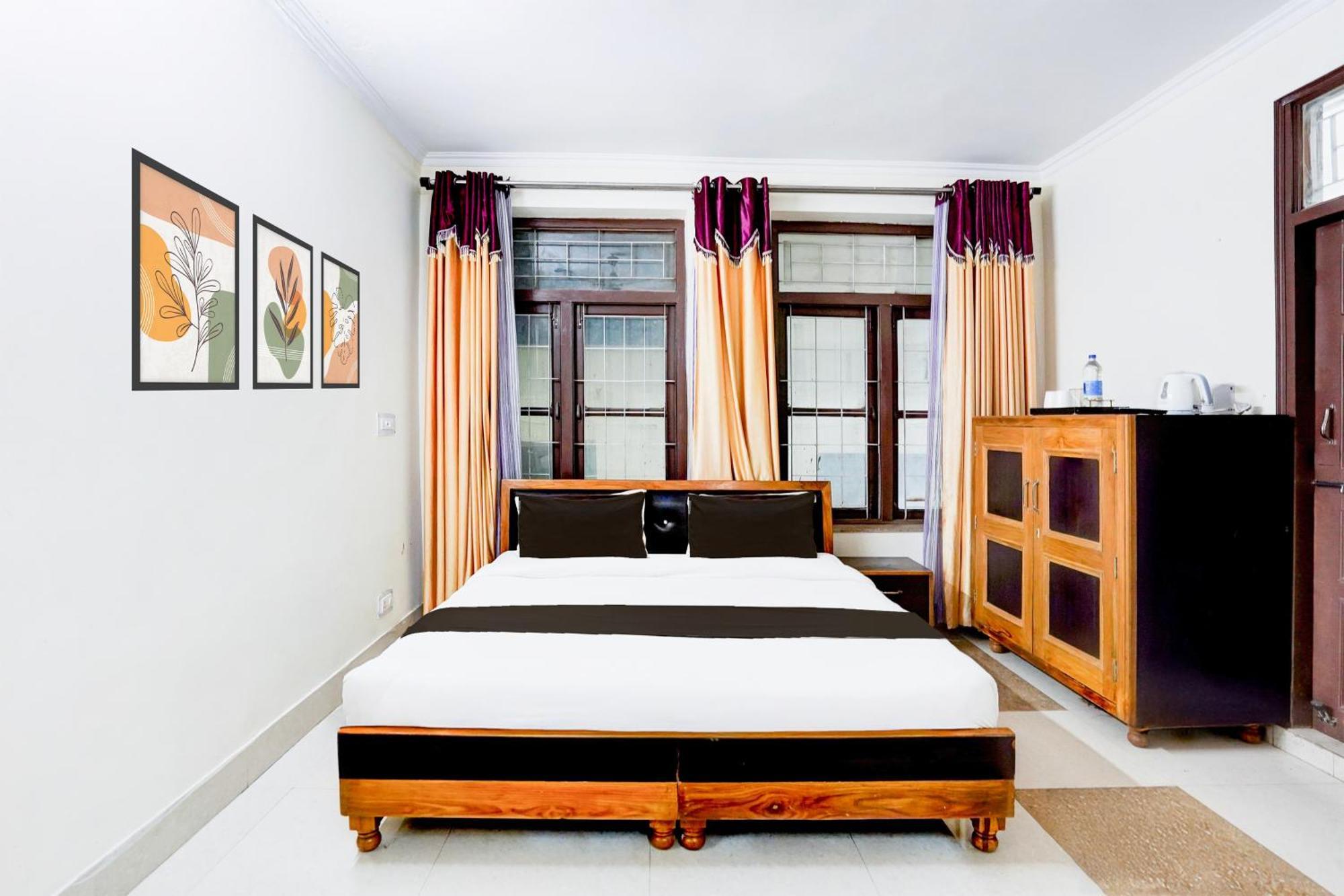 Super Townhouse Mall Road Near Library Chowk Mussoorie Eksteriør billede
