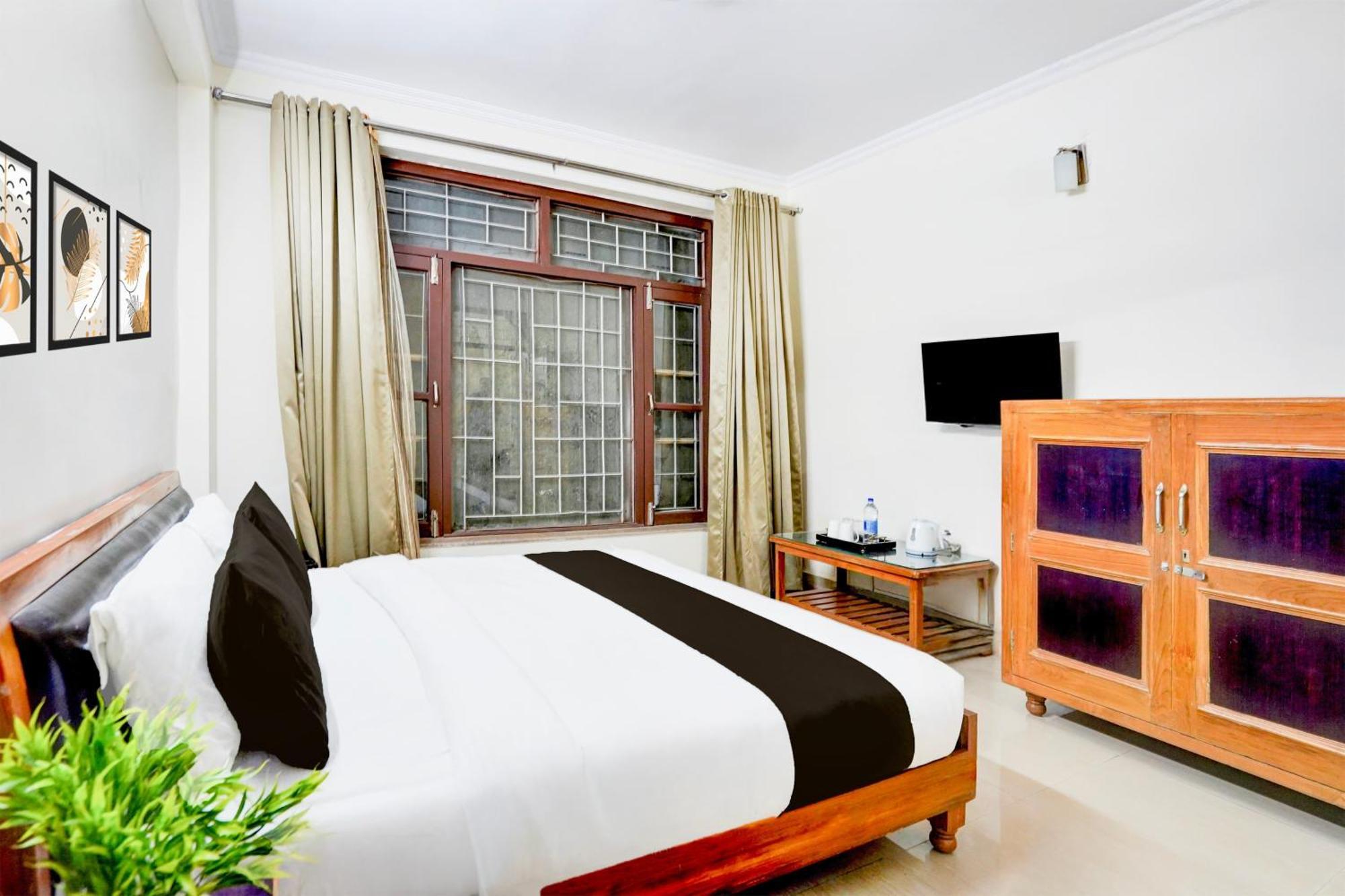 Super Townhouse Mall Road Near Library Chowk Mussoorie Eksteriør billede