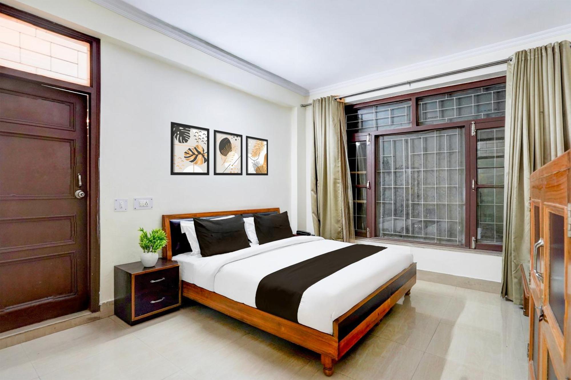 Super Townhouse Mall Road Near Library Chowk Mussoorie Eksteriør billede